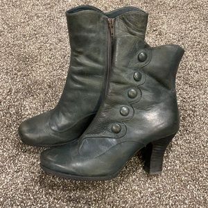 Miz Mooz Kitty Bootie 9.5